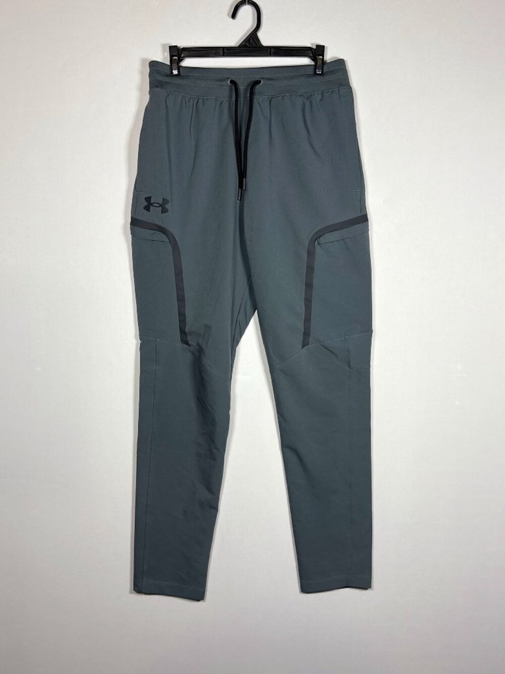 Under Armour Medium Gray Unstoppable Stretch Woven Cargo Pant Joggers Men Size M